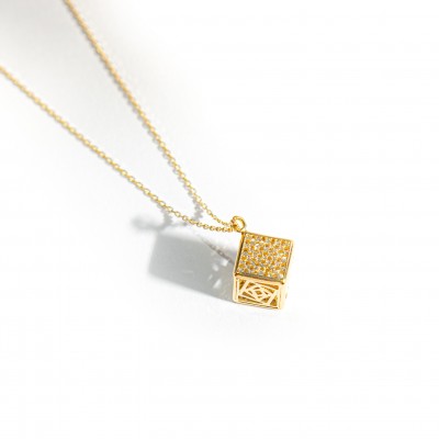 Gold Necklace  18 K  -  4.47