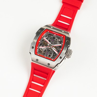  Mechanical watch The Runway -Silvery Watch (Red strap) 